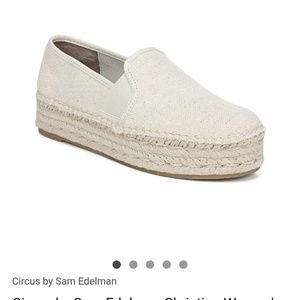 Meet your Posher, Vicky